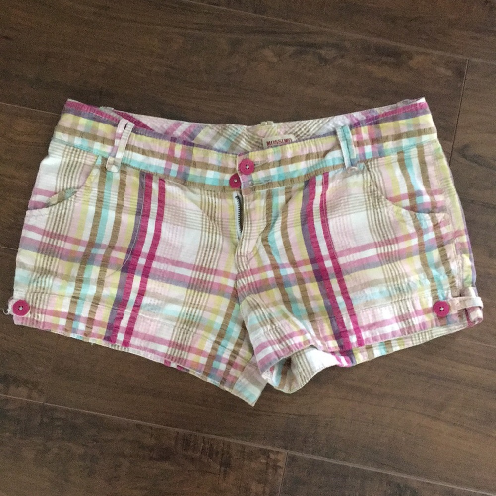 Women’s/Junior’s Plaid Shorts